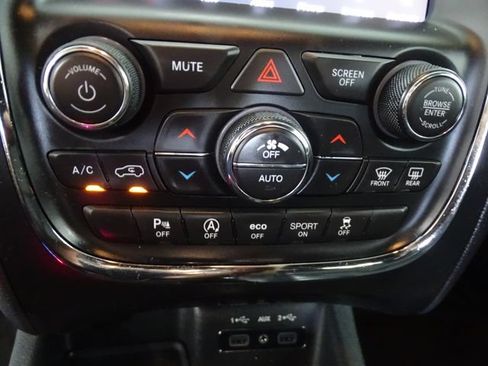 Used 2020 Dodge Durango GT AWD/4WD image 13