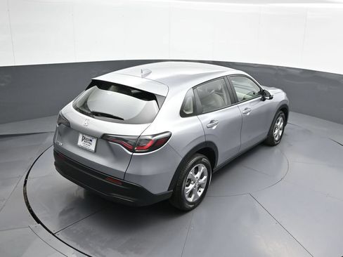 Certified 2024 Honda HR-V LX image 36