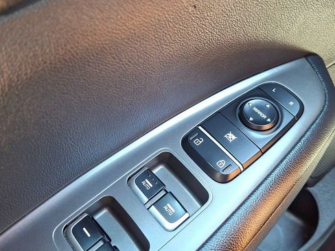 Used 2019 Kia Optima S w/ S Panoramic Sunroof Package FWD image 28