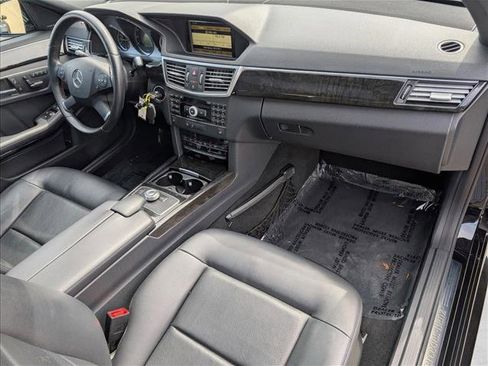 Used 2010 Mercedes-Benz E 350 Sedan image 22