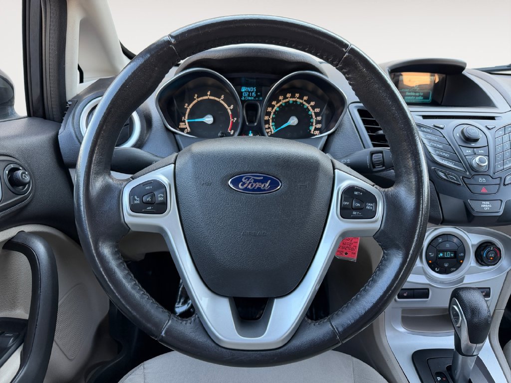 Used 2014 Ford Fiesta SE w/ Comfort Package FWD image 23