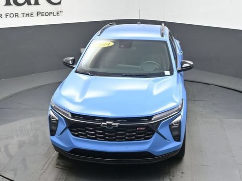 Used 2024 Chevrolet Trax RS w/ Driver Confidence Package FWD image 60