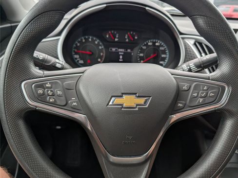 Used 2024 Chevrolet Malibu LT FWD image 22