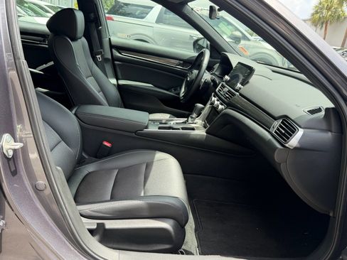 Used 2020 Honda Accord Sport image 23