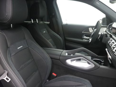 New 2026 Mercedes-Benz GLE 53 AMG 4MATIC image 9