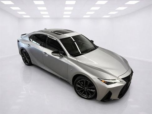 Used 2023 Lexus IS 350 F Sport w/ Memory Package AWD/4WD image 9
