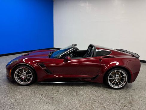 Used 2019 Chevrolet Corvette Grand Sport RWD image 5