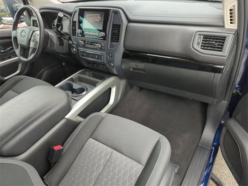 Certified 2024 Nissan Titan SV w/ SV Convenience Package image 22