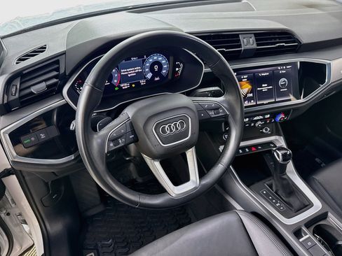 Used 2023 Audi Q3 2.0T Premium w/ Convenience Package AWD/4WD image 22