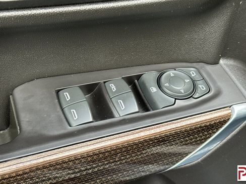 Used 2019 Chevrolet Silverado 1500 RST image 13