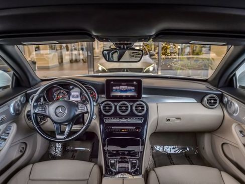 Used 2017 Mercedes-Benz C 300 4MATIC Cabriolet image 3