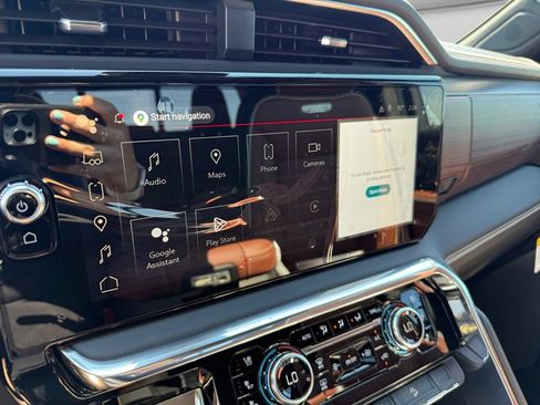 New 2026 GMC Sierra 1500 Denali Ultimate w/ LPO, Black Badging Package AWD/4WD image 19