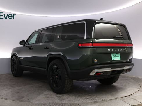 Used 2023 Rivian R1S Adventure AWD/4WD image 17