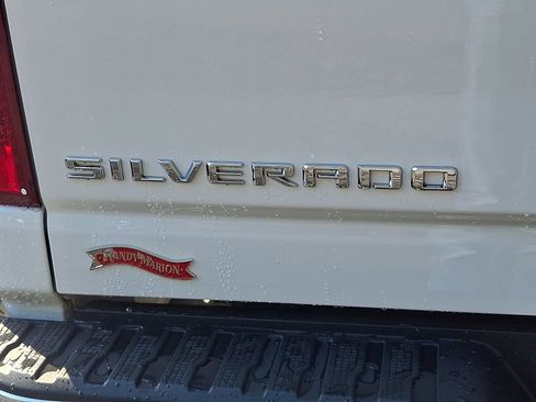Used 2025 Chevrolet Silverado 2500 LT w/ Convenience Package AWD/4WD image 30