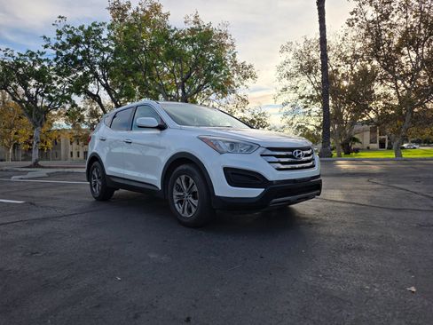 Used 2014 Hyundai Santa Fe Sport AWD/4WD image 3