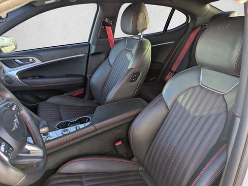 Used 2023 Genesis G70 3.3T w/ Sport Advanced Package image 7