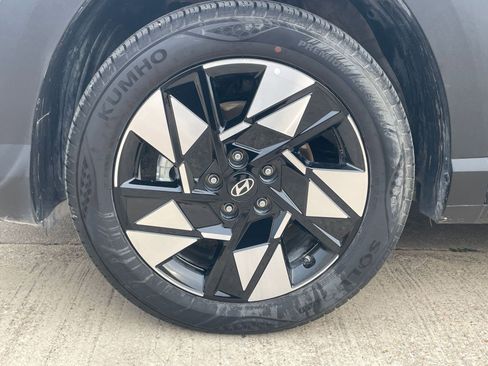 Used 2025 Hyundai Kona SEL image 33