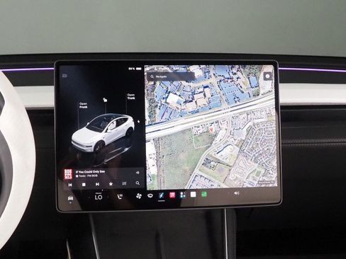 Used 2026 Tesla Model Y Long Range AWD/4WD image 31