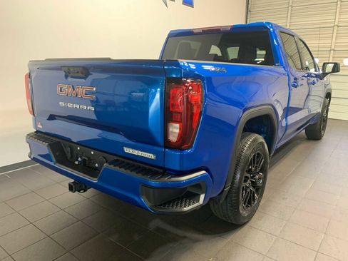 Used 2023 GMC Sierra 1500 Elevation image 3