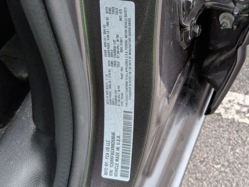 Used 2022 RAM 1500 Big Horn AWD/4WD image 36