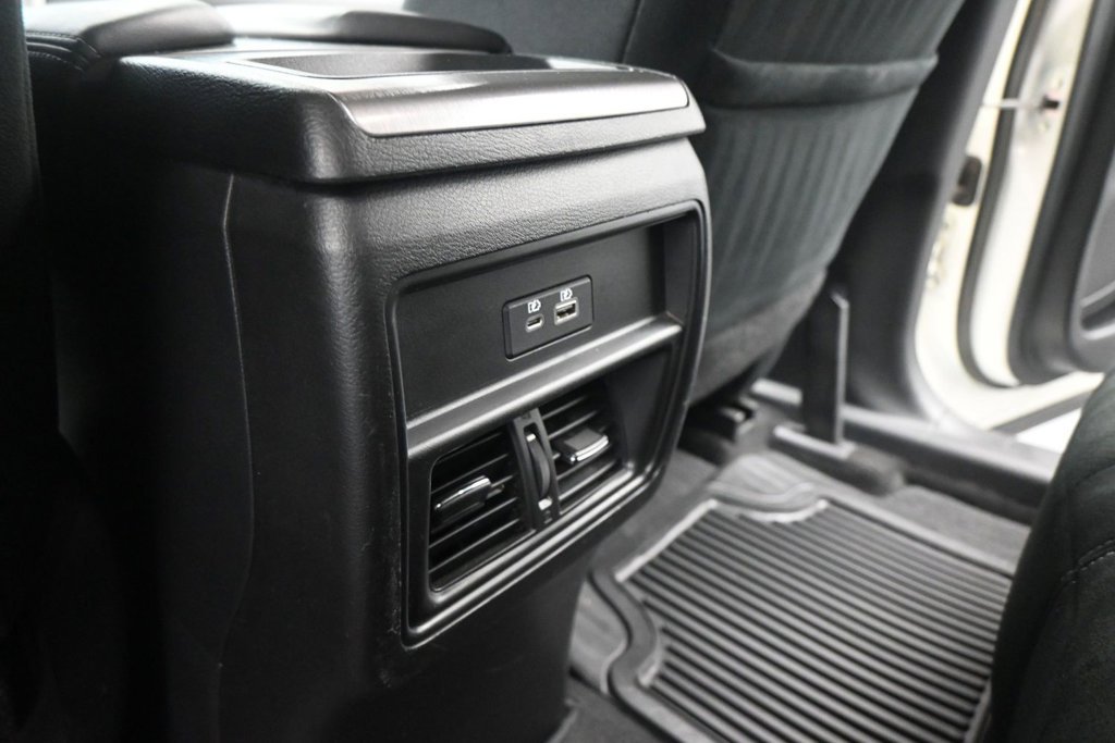 Used 2020 Nissan Murano S w/ Technology Package FWD image 17