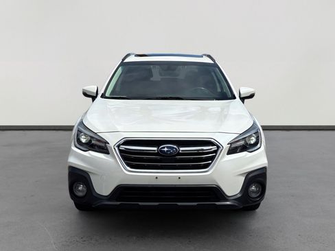Used 2019 Subaru Outback 2.5i Touring image 8