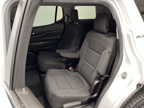 Used 2019 GMC Acadia SLE AWD/4WD image 10