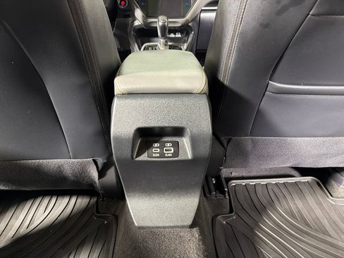 Used 2024 Subaru Crosstrek 2.5i Sport AWD/4WD image 20