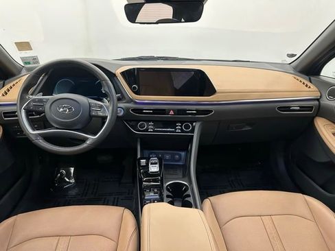 Used 2023 Hyundai Sonata Limited image 17