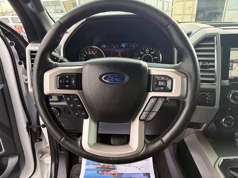 Used 2015 Ford F150 Lariat AWD/4WD image 22
