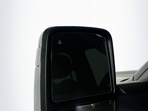 Used 2024 RAM 2500 Laramie image 16