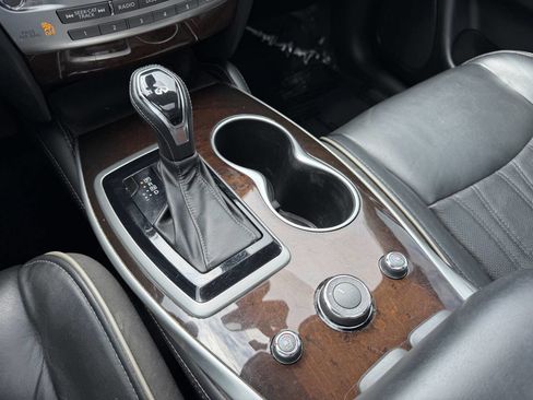 Used 2019 INFINITI QX60 Luxe w/ Sensory Package AWD/4WD image 27