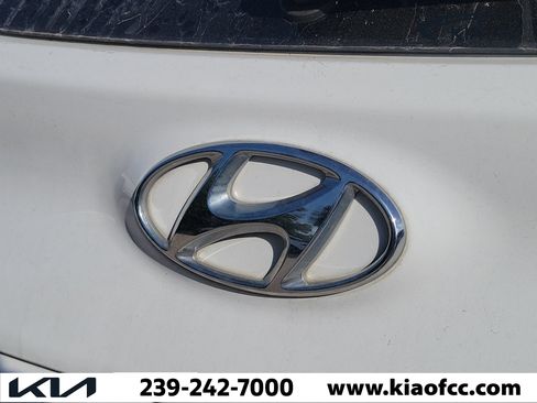 Used 2018 Hyundai Kona SEL w/ SEL Tech Package 02 FWD image 7