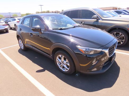 Used 2021 MAZDA CX-3 Sport FWD image 2