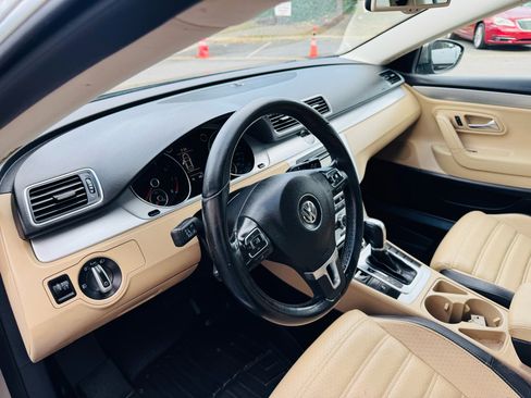 Used 2013 Volkswagen CC Sport Plus image 11