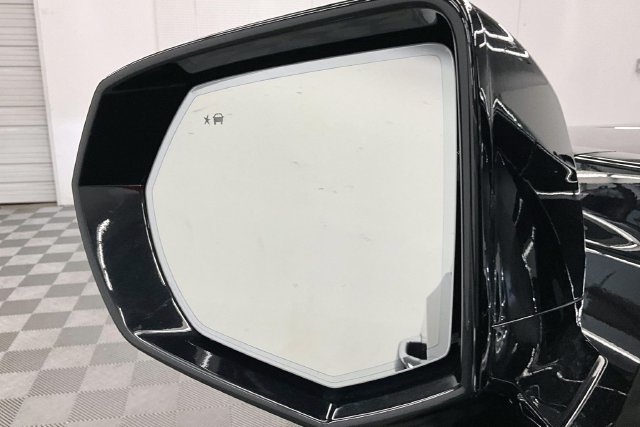Used 2022 GMC Yukon Denali AWD/4WD image 41