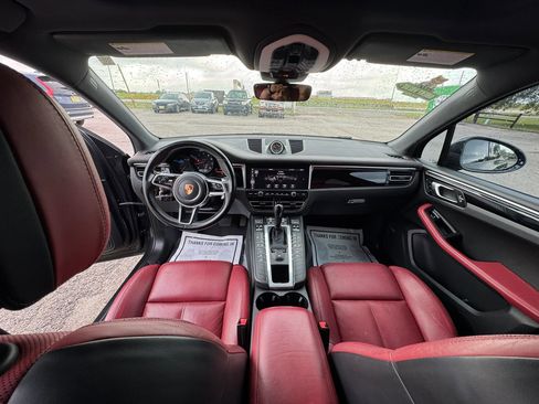 Used 2019 Porsche Macan AWD/4WD image 14