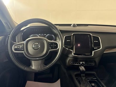 Used 2016 Volvo XC90 T6 Momentum w/ Momentum Plus Package AWD/4WD image 30