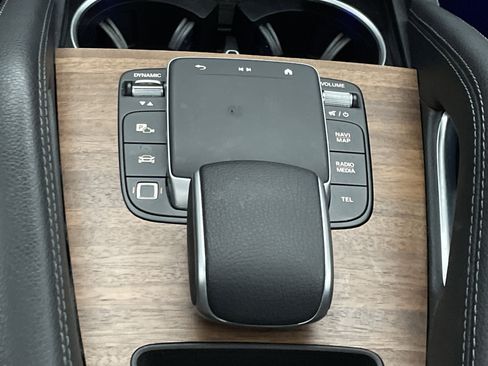 Certified 2025 Mercedes-Benz GLE 450 4MATIC image 34