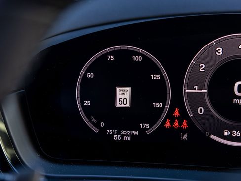 New 2025 Porsche Cayenne Coupe image 53