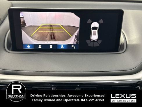 Used 2023 Acura MDX SH-AWD w/ Technology Package image 8