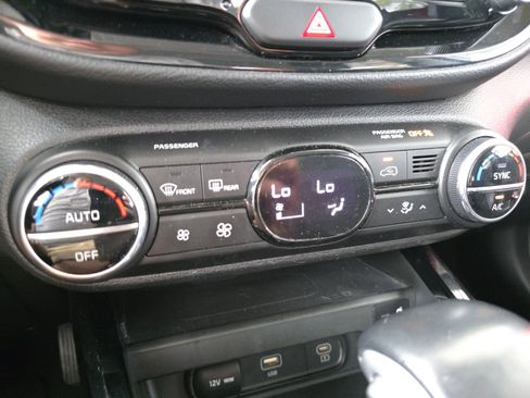 Certified 2023 Kia Soul GT-Line image 17