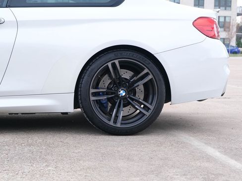 Used 2015 BMW M4 Coupe image 11