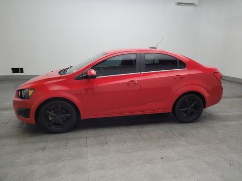 Used 2016 Chevrolet Sonic LT FWD image 2