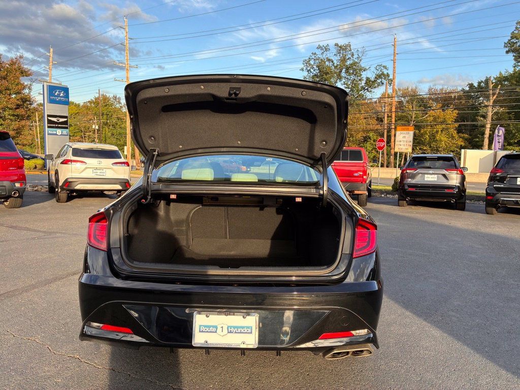Used 2023 Hyundai Sonata SEL FWD image 11