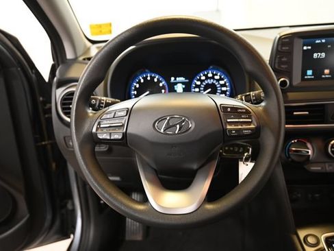 Used 2019 Hyundai Kona SE AWD/4WD image 4