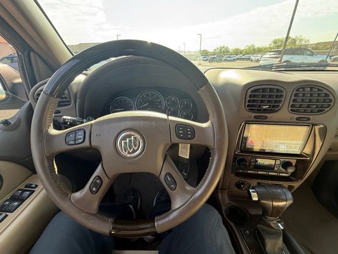 Used 2005 Buick Rainier CXL RWD image 22