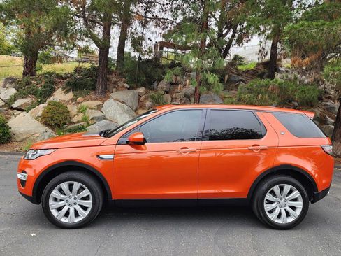 Used 2016 Land Rover Discovery Sport HSE Luxury image 5