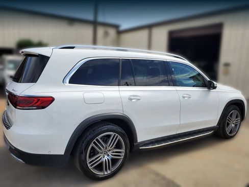 Used 2022 Mercedes-Benz GLS 450 4MATIC image 19