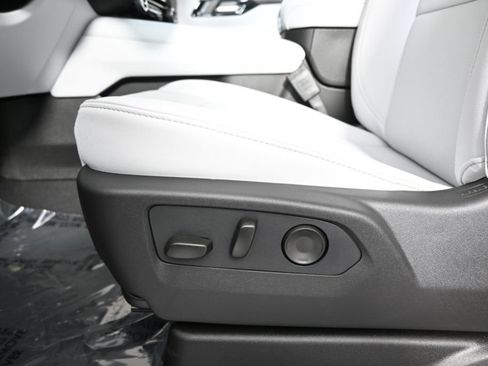 New 2026 Chevrolet Tahoe Premier AWD/4WD image 23